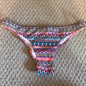 VS Itsy bottoms